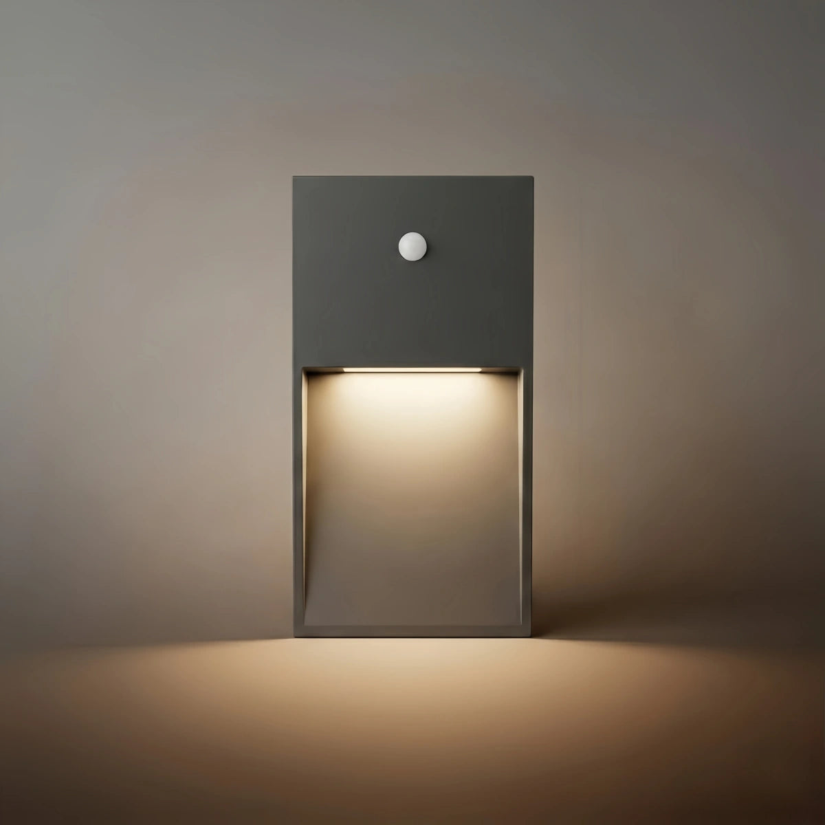 Industrial_Rectangular_Outdoor_Deck_Step_Light_